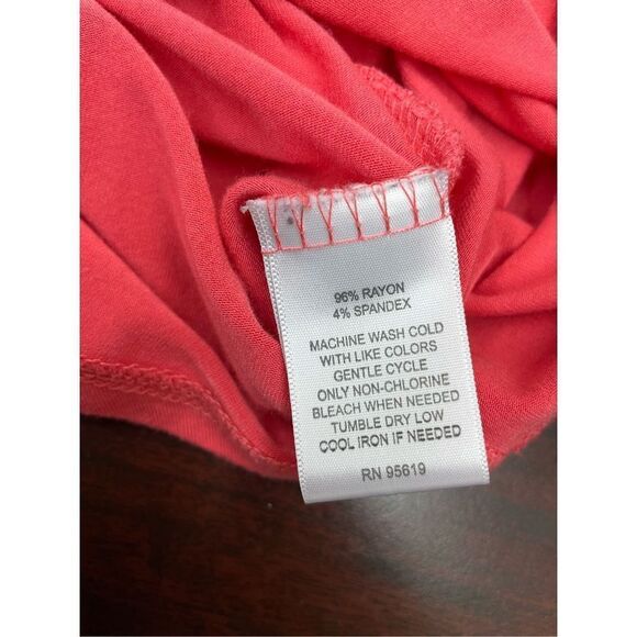 Hannah Pink Tank Top Size Medium - Picture 6 of 8